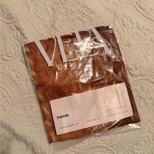 BRAND NEW UNOPENED Vela Fawn hijab